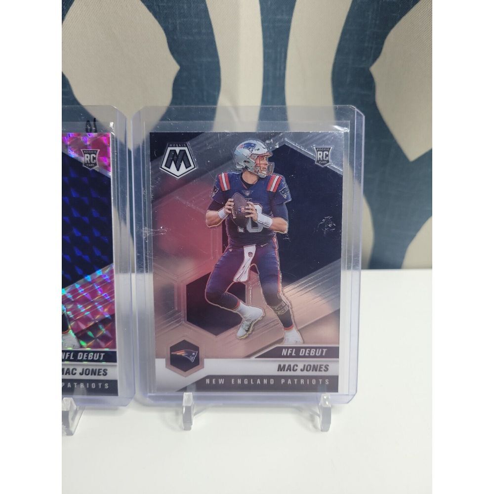 2021 Mosaic Football Mac Jones Rookies # 245 - Picture 4 of 8